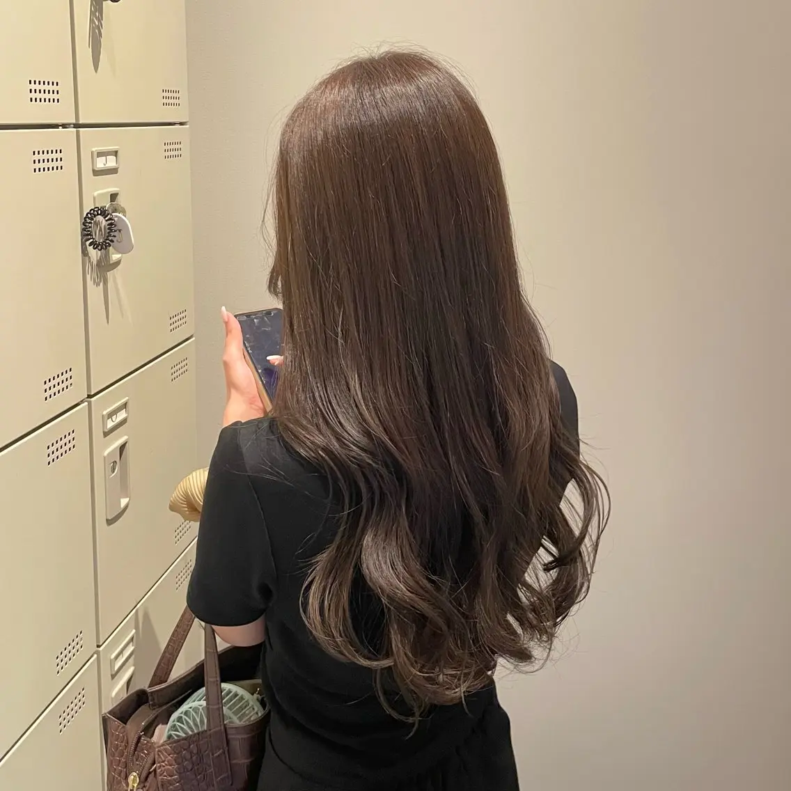 ロング ヘアカラー トリートメント 透け感カラー/レイヤ ーAI🪽🩵のヘアスタイル