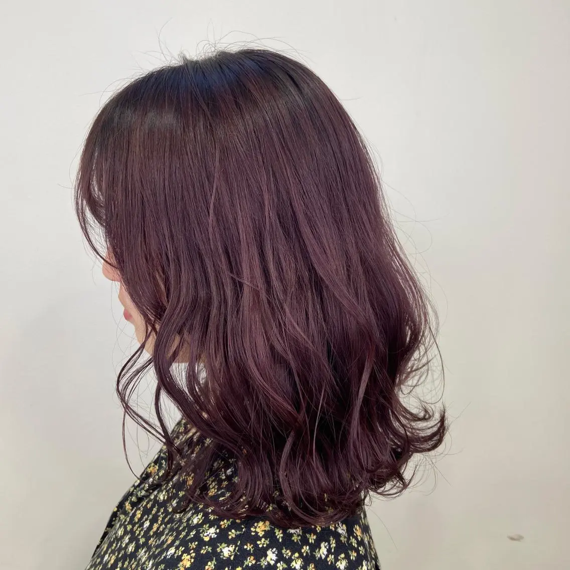 ミディアム カラー ヘアアレンジ ベージュカラー ブリーチ ケアブリーチ ハイトーンカラー ピンクカラー ヘアカラー トリートメント ヘアセット 🌻Insta指名 NO.1🌻Shoのヘアスタイル