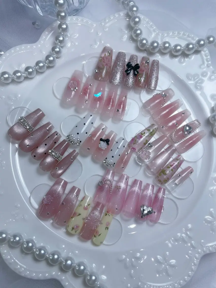 ネイル ハンドネイル VIREA Nail Salonのネイルデザイン