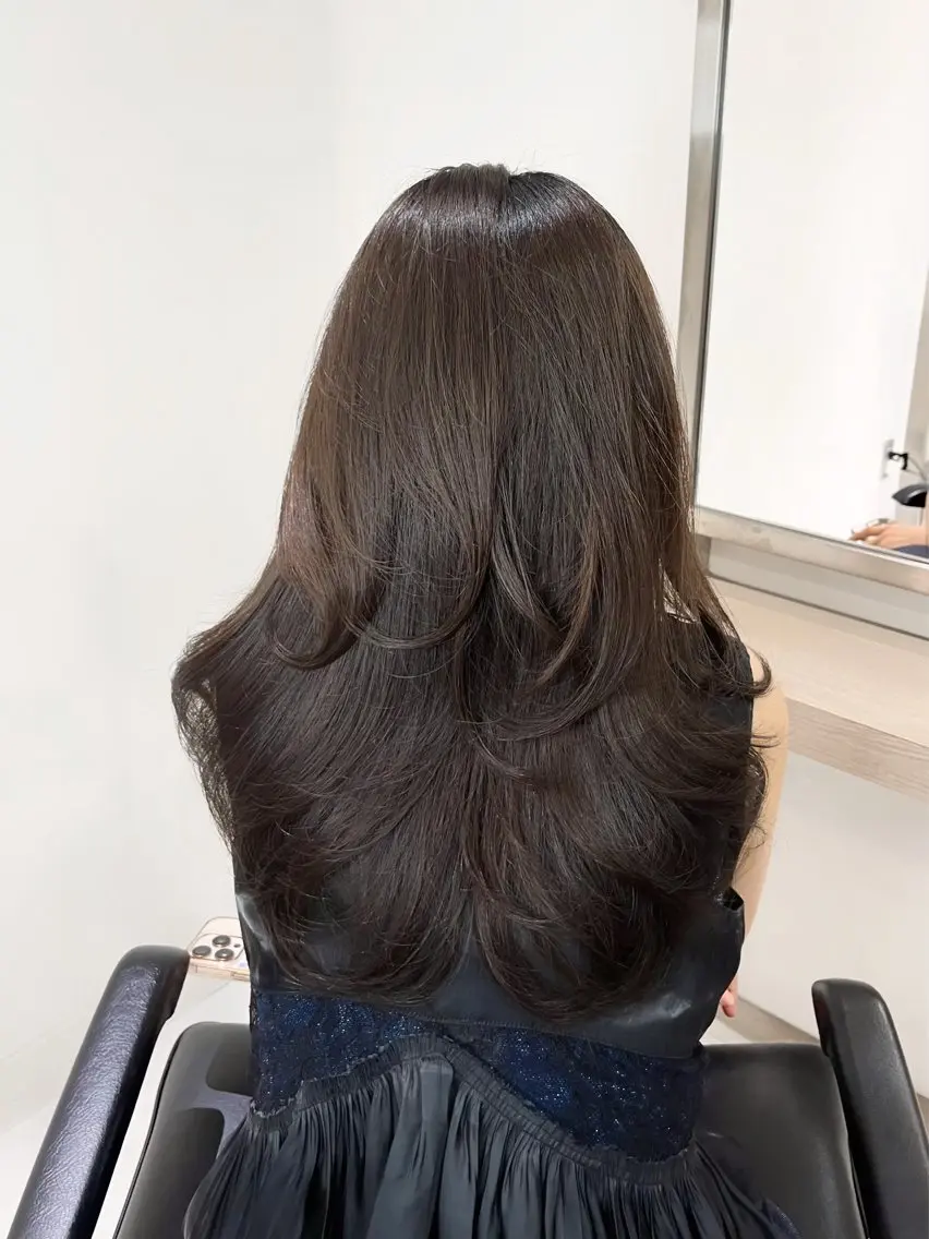 カラー ベージュカラー セピアベージュ ヘアカラー YOLO/ HANAのヘアスタイル