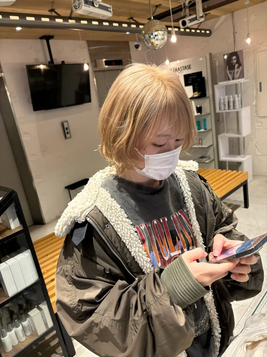 ショート カラー ブリーチ ダブルカラー ハイトーンカラー ravens代表 ヒロムのヘアスタイル