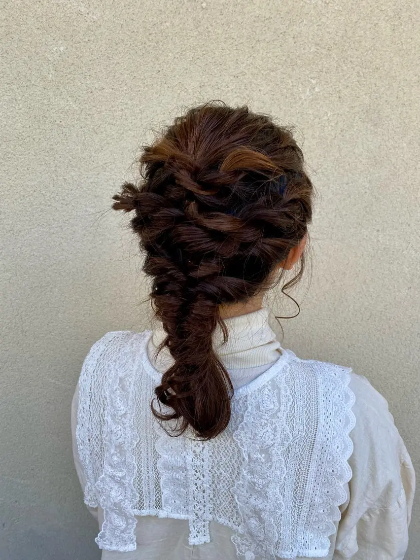 ヘアアレンジ ヘアセット ブラウンカラー 🦔🪷なりたりみのヘアスタイル