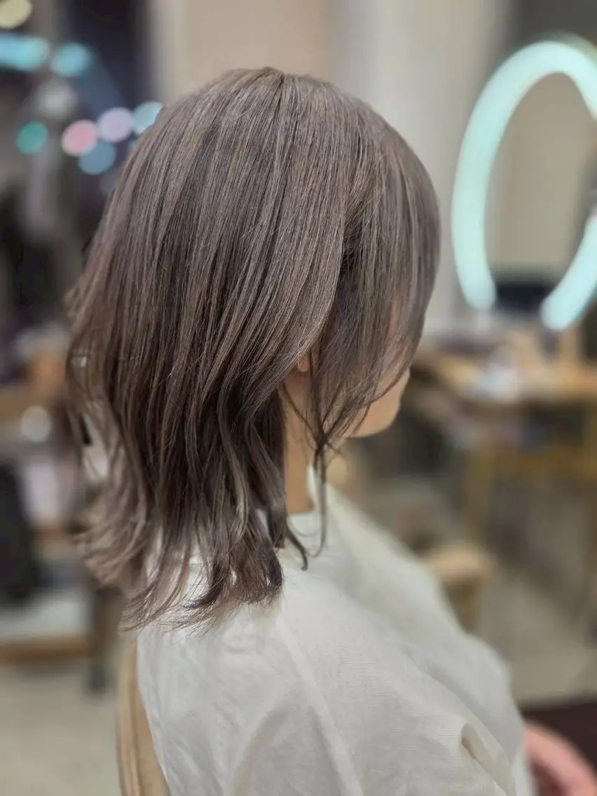 ミディアム カラー ヘアカラー 三上 友太郎のヘアスタイル