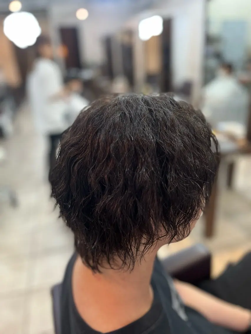パーマ メンズ メンズパーマ 波巻きパーマ カット カ レラのヘアスタイル
