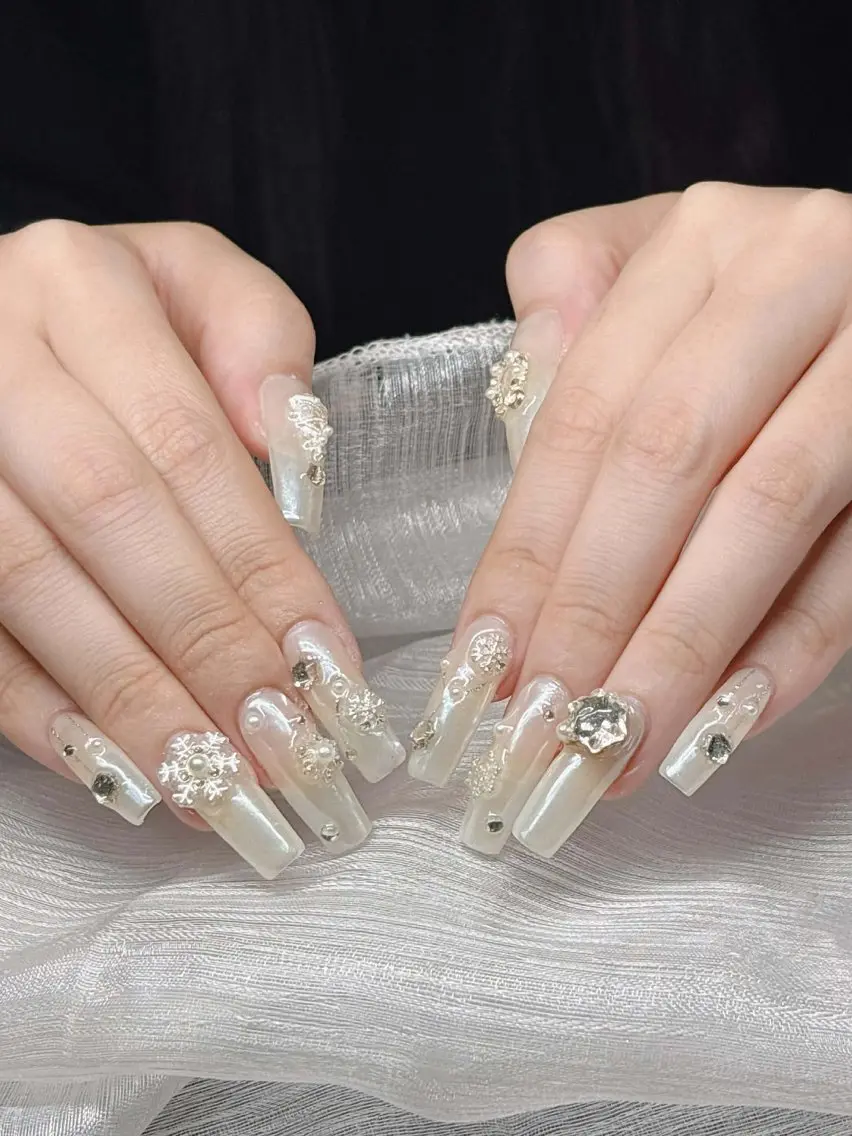 ネイル ハンドネイル Lee Nailsのネイルデザイン