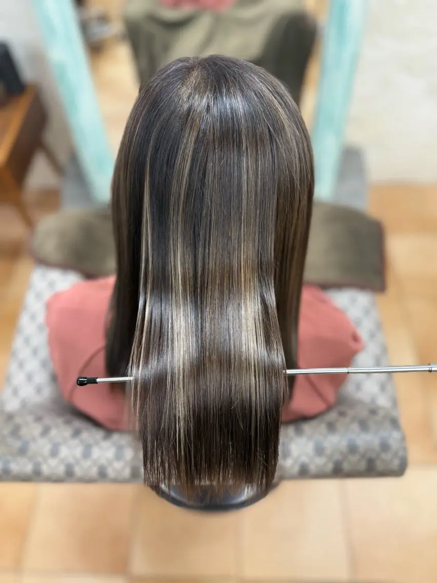 セミロング 縮毛矯正 縮毛矯正 dolphin ownerのヘアスタイル