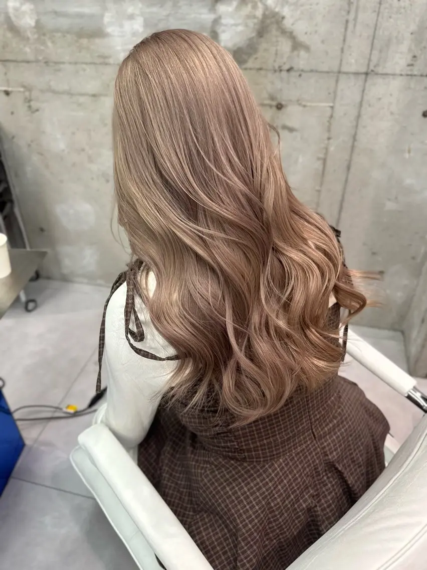 セミロング カラー カット ヘアカラー 似合わせ×ハイトーン ブリーチカラー/大雅のヘアスタイル