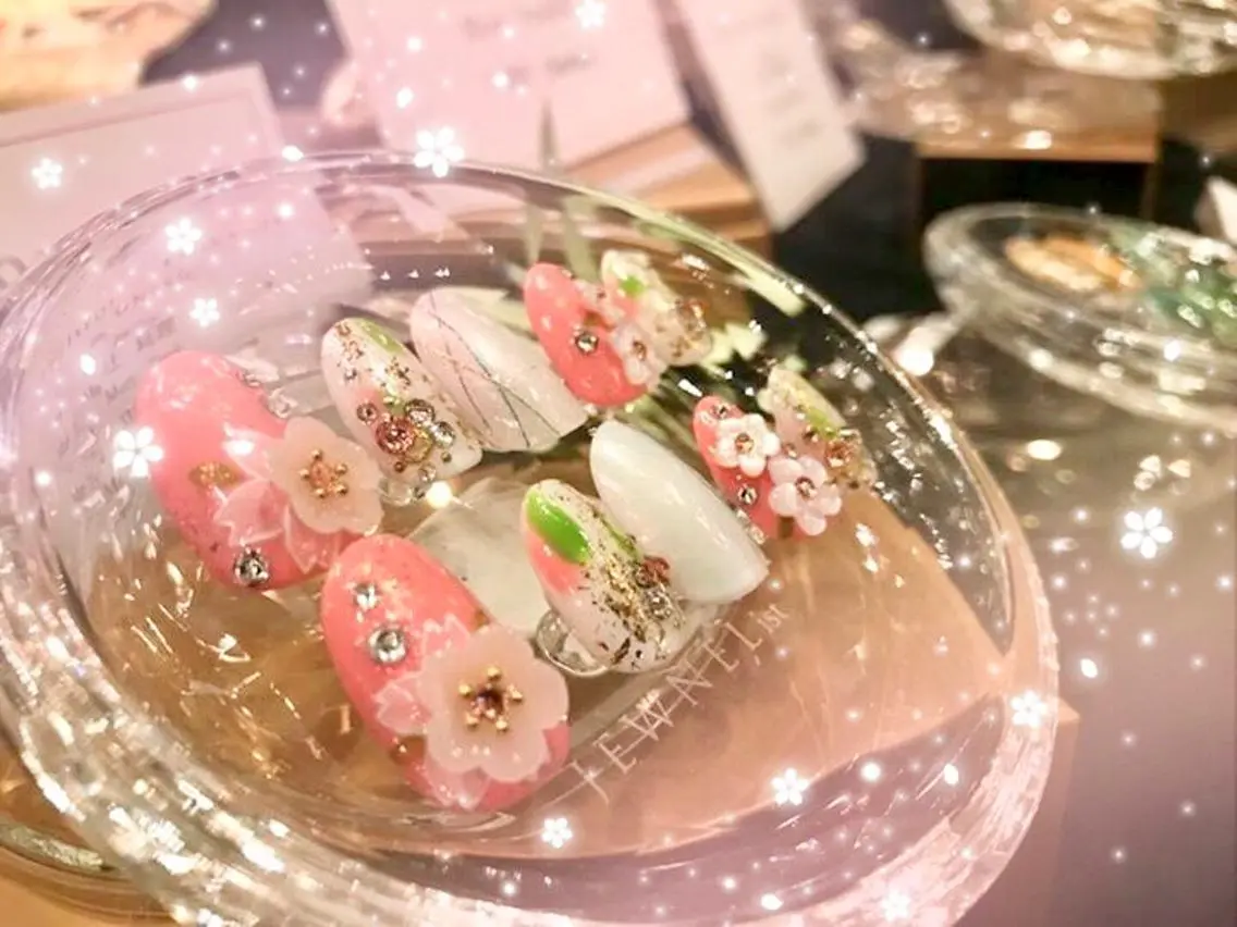 ネイル 桜ネイル 辻  真理のネイルデザイン