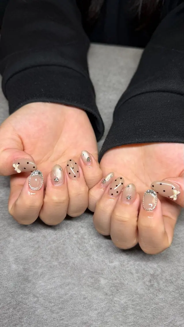 ネイル 𝐧𝐚𝐢𝐥 𝐌𝐢𝐖𝐢𝐢のネイルデザイン