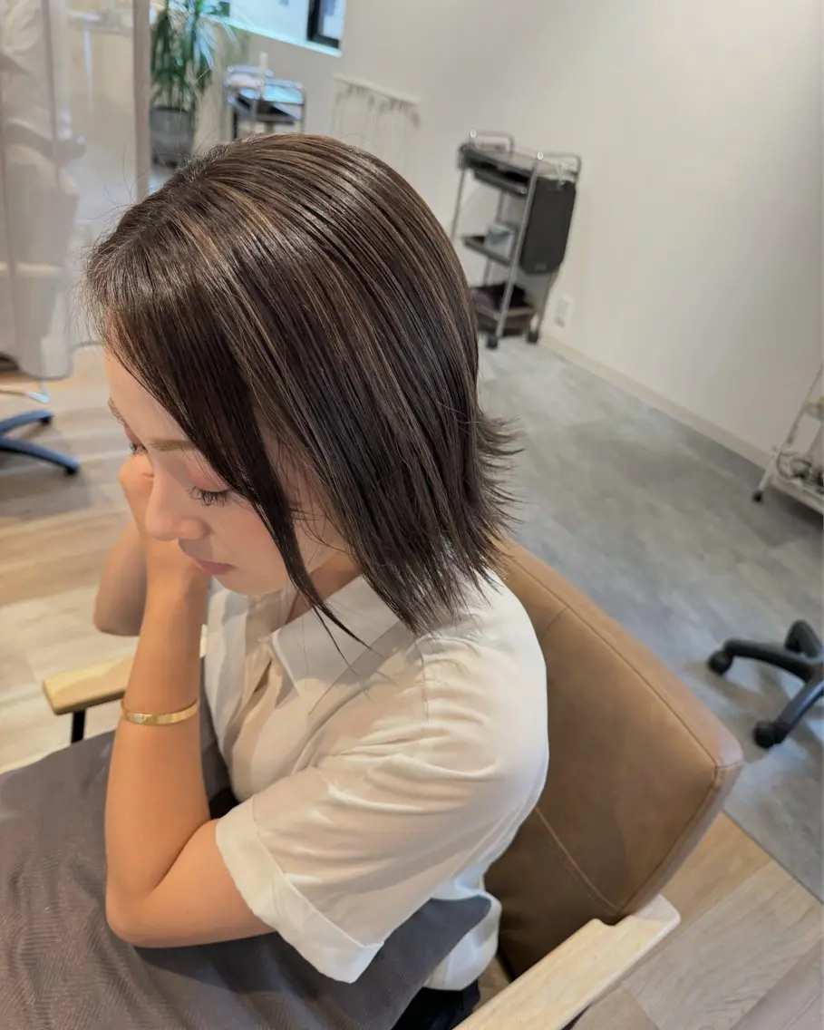 ミディアム カラー ヘアカラー トリートメント ツチイ リョウタのヘアスタイル