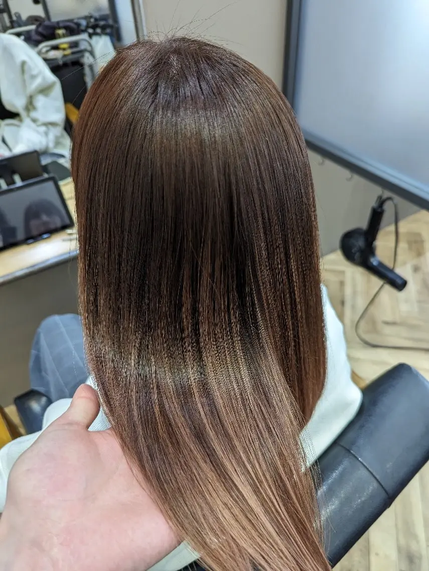 ロング カラー くせ毛 ✨METEO導入店✨ 髪質改善×縮毛矯正のヘアスタイル