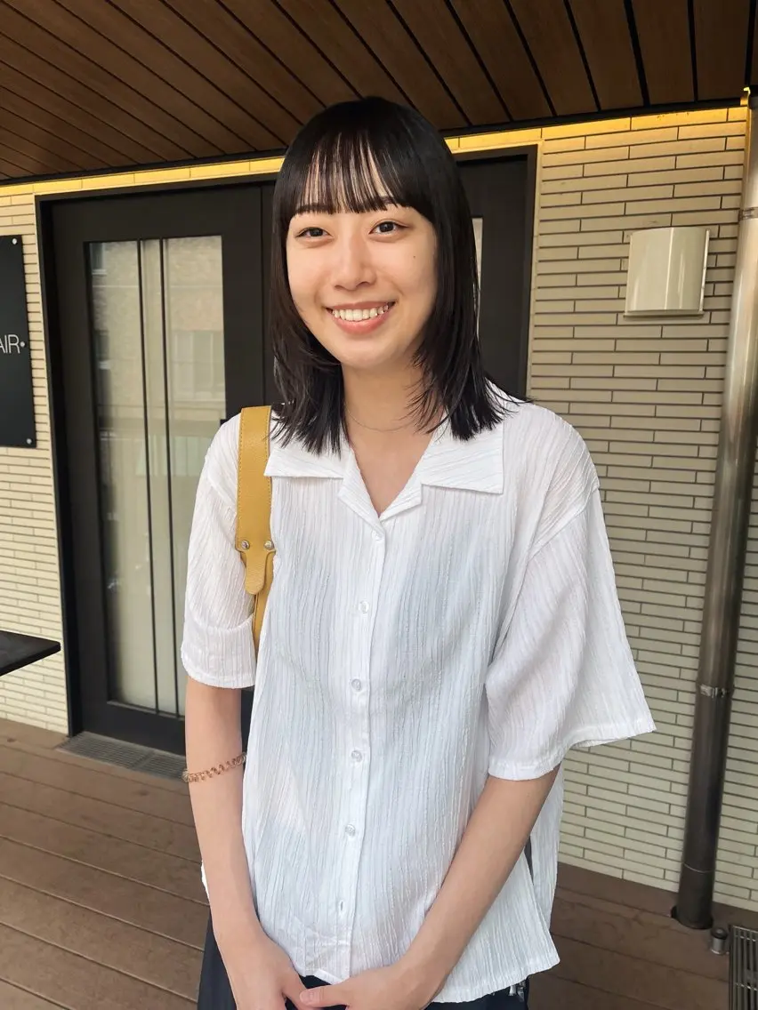 ミディアム カット 暖色/パーマ 🌼クニトウメイのヘアスタイル