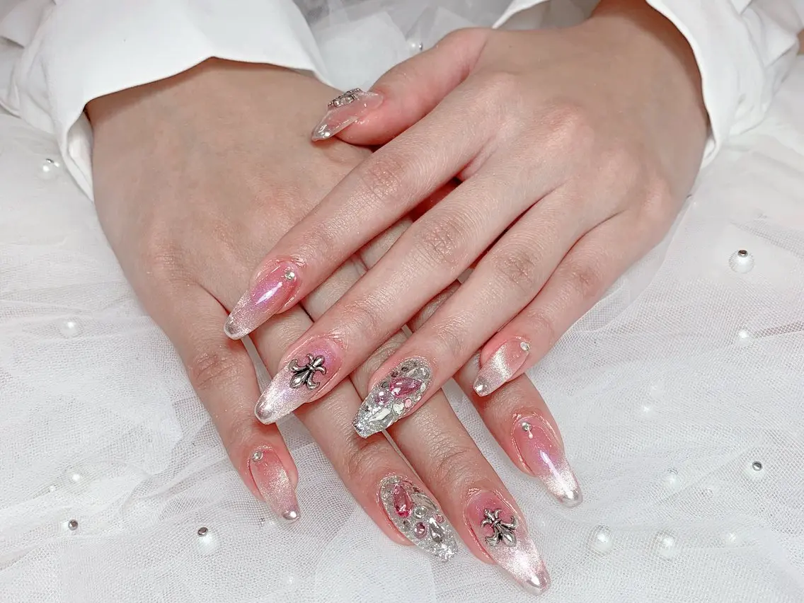 ネイル Bél Nail salonのネイルデザイン