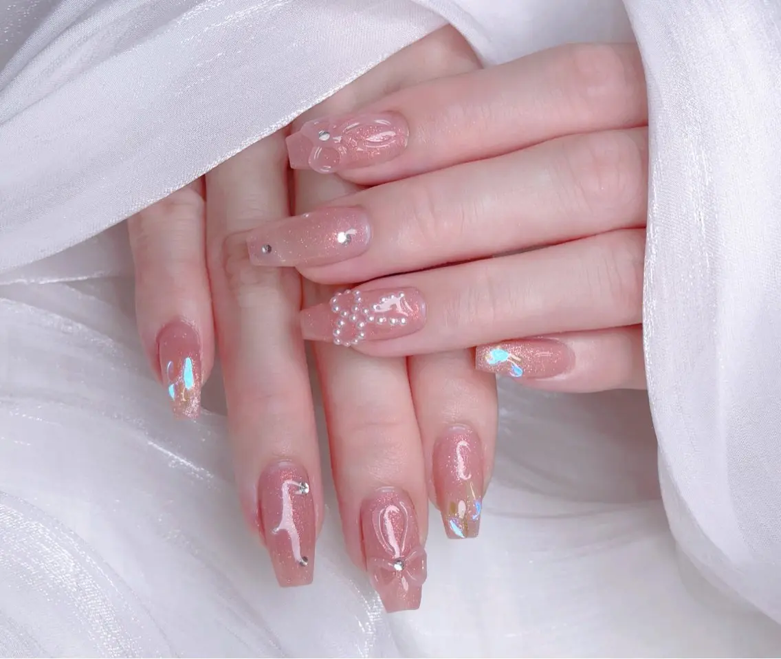 ネイル 🎀M nails✨ ビューティーのネイルデザイン