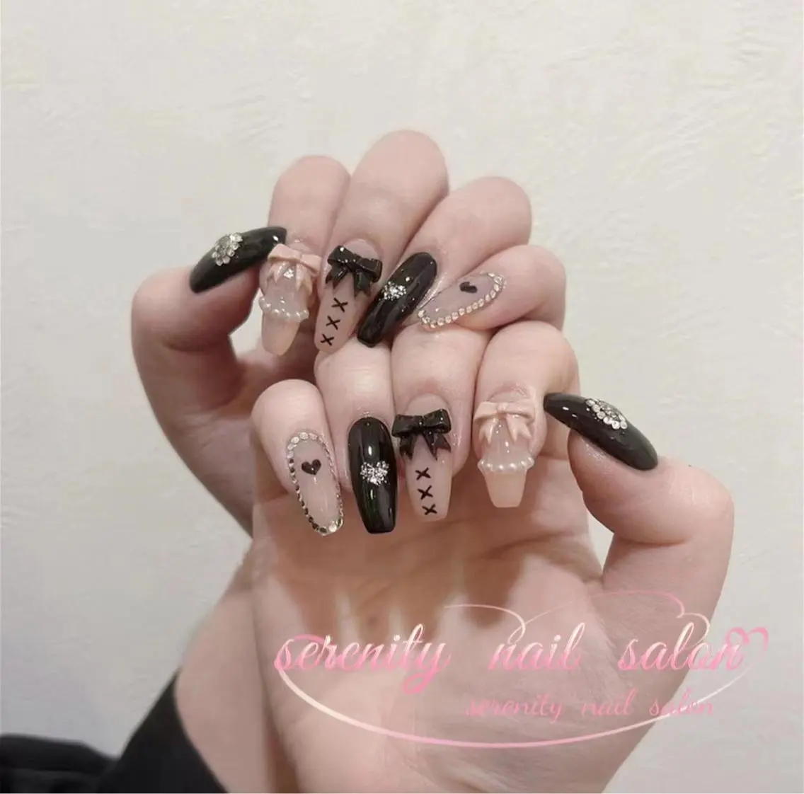 ネイル ハンドネイル ハンドケア ✨Serenity Nail salonのネイルデザイン