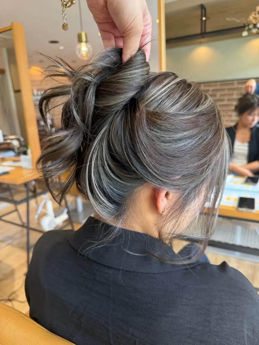 ロング カット ヘアカラー 福井 珠乃のヘアスタイル