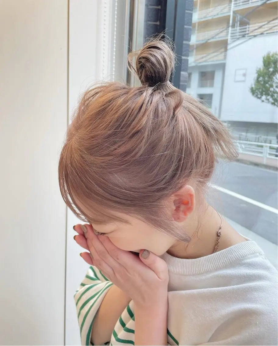カラー ベージュカラー ブリーチ ピンクカラー hana🍑 ブリーチなしピンクのヘアスタイル