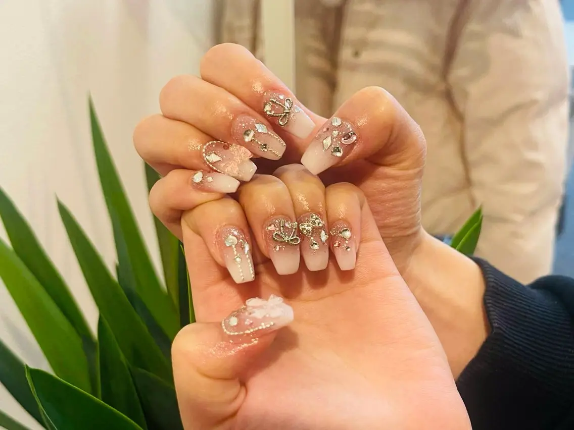 ネイル ボルドー チークネイル 長さ出し フレンチネイル ジェルネイル アンアンBelle Nail 池袋のネイルデザイン