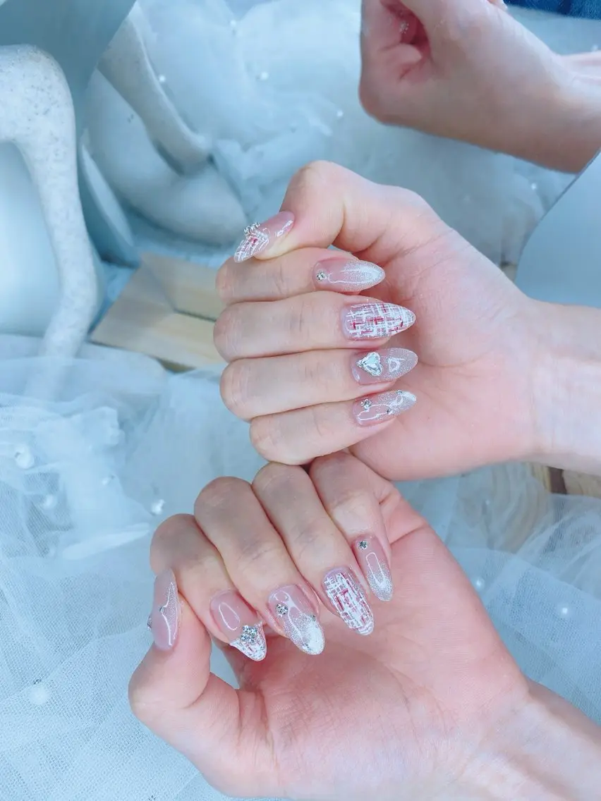 ネイル DG nailのネイルデザイン