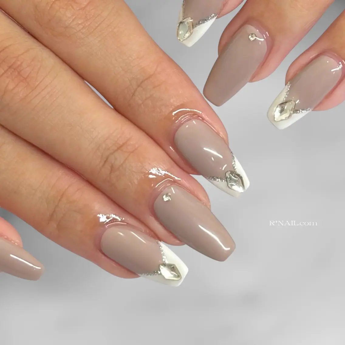 ネイル ハンドネイル Riona / R*NAIL.comのネイルデザイン