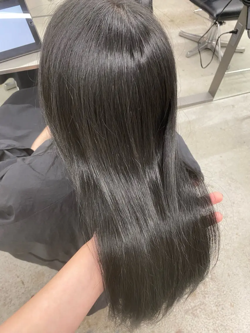 ロング カラー 黒髪 ブルーカラー ブルーブラック 透明感カラー 🎀韓国ヘア× 透明感カラー🎀正源のヘアスタイル