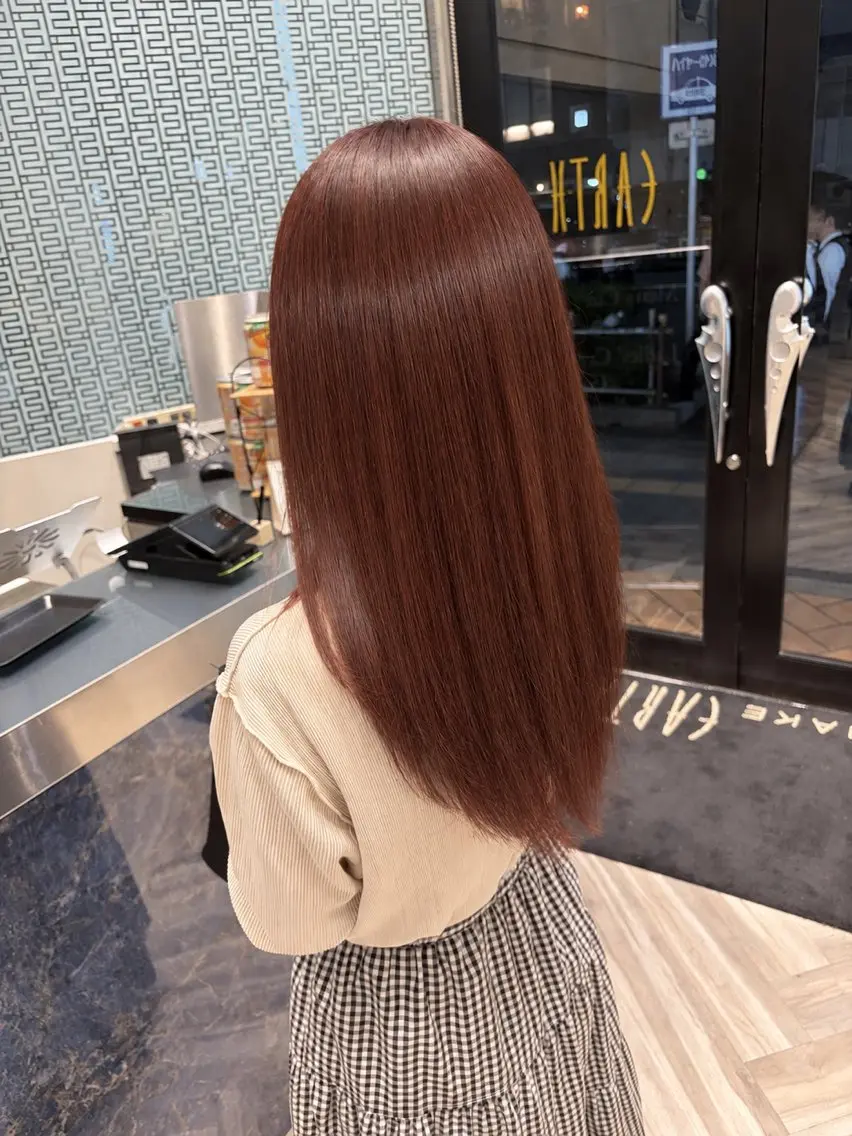 ロング カラー カット ヘアカラー トリートメント earth銀座 青山🩵のヘアスタイル