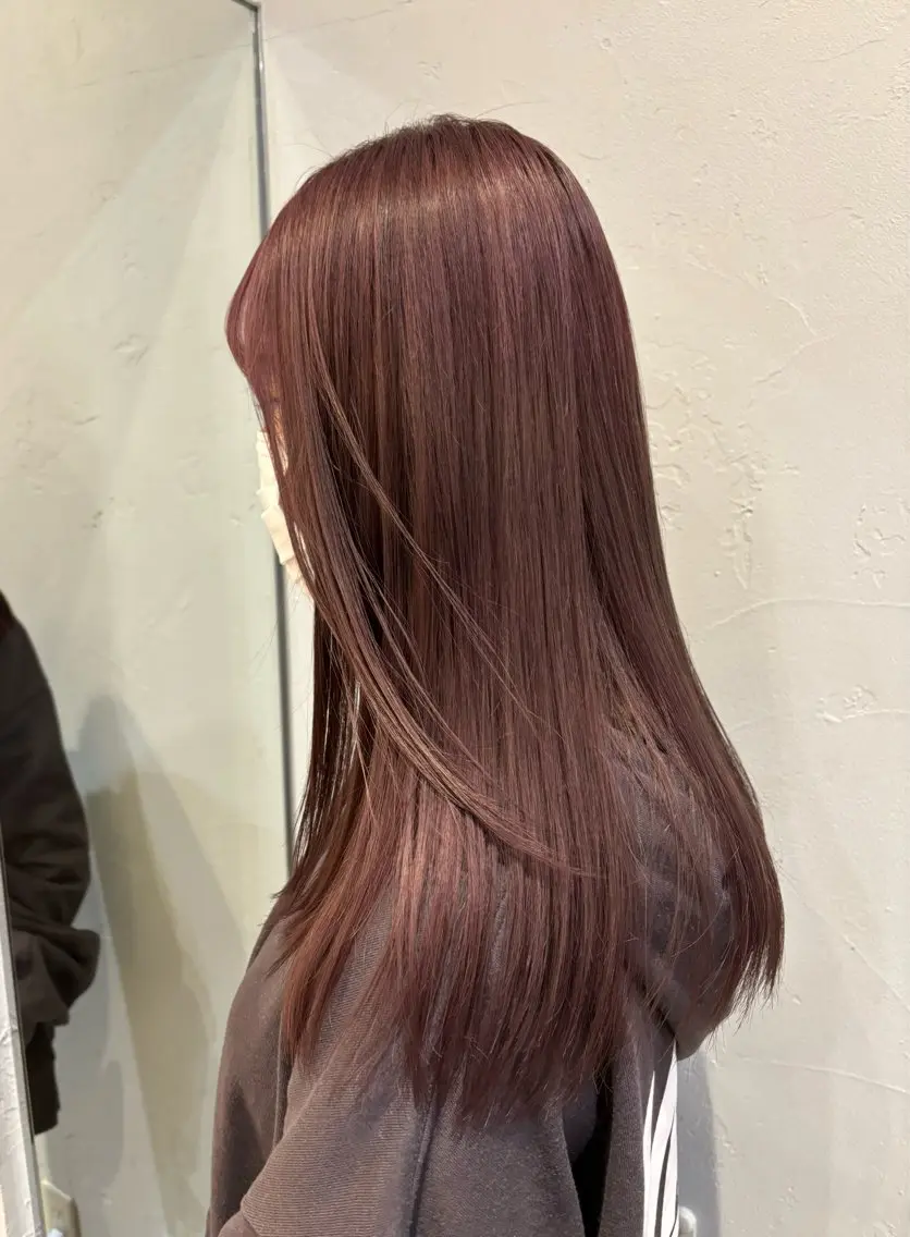 セミロング カラー セミロングパーマ ベージュカラー ブリーチ 透明感カラー ピンクカラー 脇野 茉優のヘアスタイル