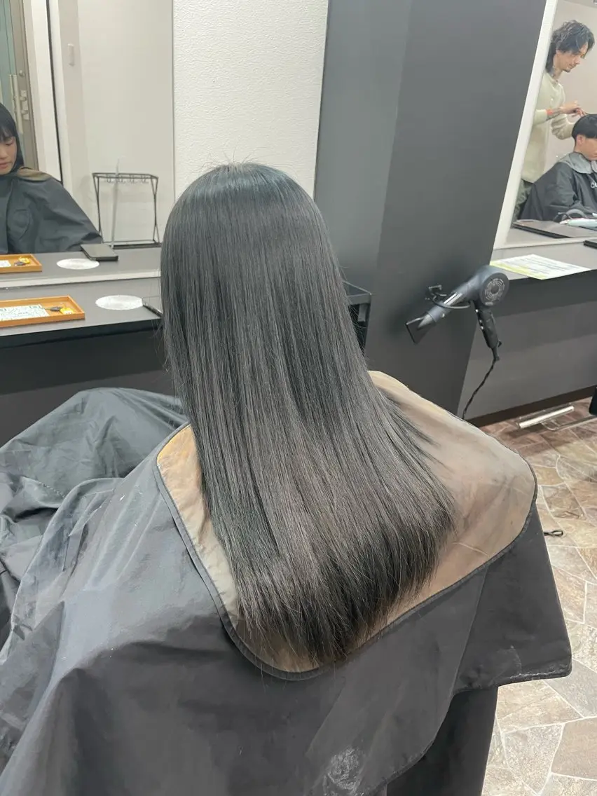 ロング COEUR🌟 TOMOYAのヘアスタイル