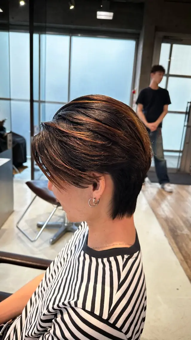 パーマ メンズ メンズパーマ 縮毛矯正 ニュアンスパーマ カット 縮毛矯正 fifth原宿 宮部蓮のヘアスタイル
