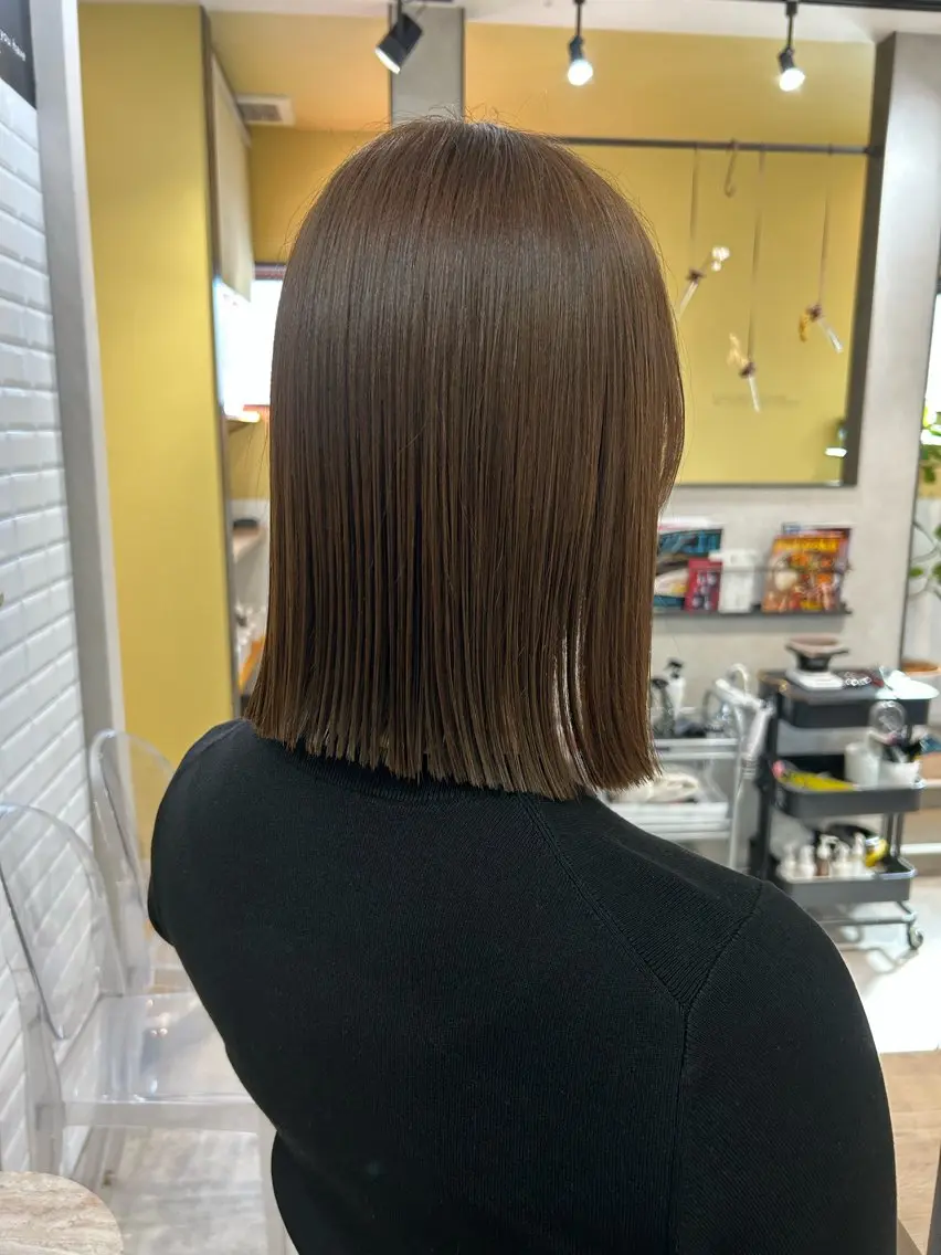 ミディアム カラー ベージュカラー ブリーチ ブリーチなしカラー カット ヘアカラー トリートメント hubhair レイヤー/透明感のヘアスタイル