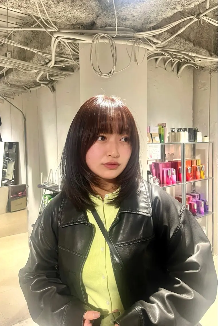セミロング レイヤーカット カット ヘアカラー Shion/ レイヤー/髪質改善のヘアスタイル