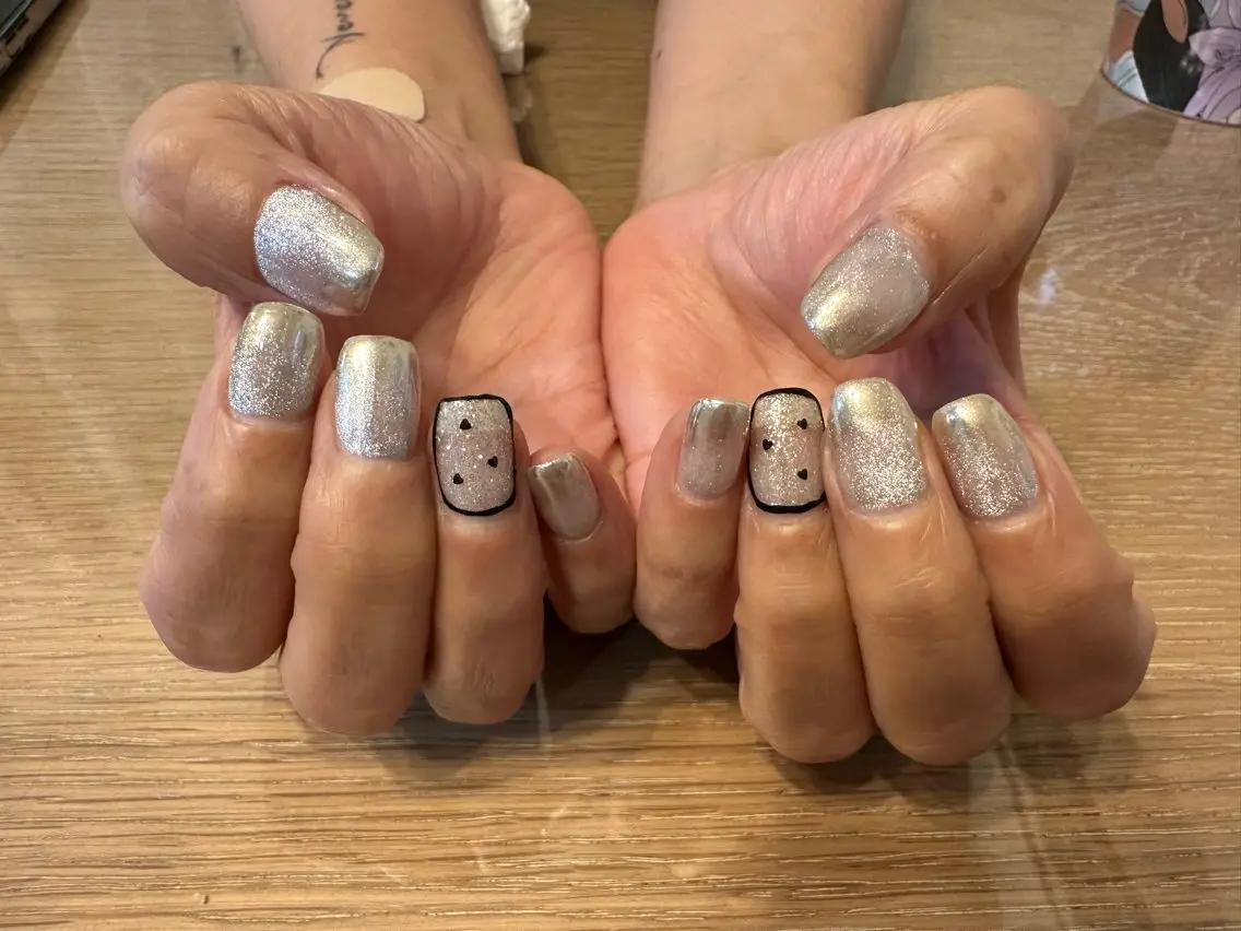 ネイル ハンドネイル ꒰ঌ໒꒱ ˖ ࣪⊹ eRikaのネイルデザイン