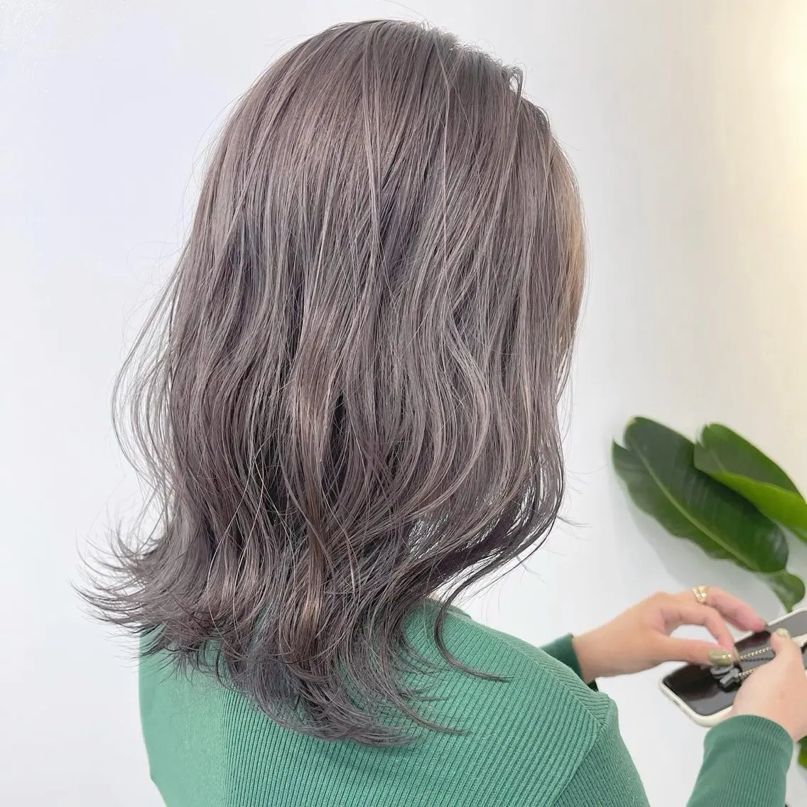 セミロング カラー 菊地 悠汰のヘアスタイル