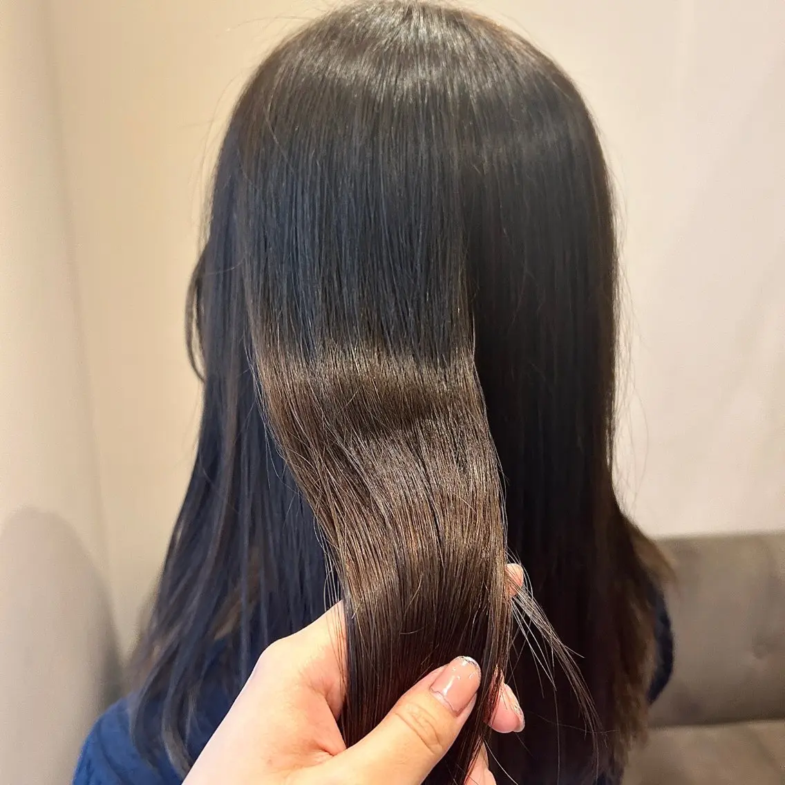 セミロング カラー ‎🤍江坂 ハヤシアヤナ‎🤍のヘアスタイル