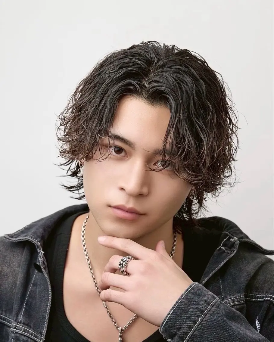 カラー パーマ メンズ 藤田 陸斗のヘアスタイル