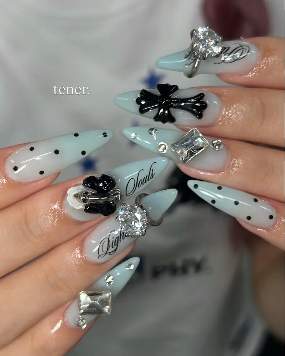 ネイル ハンドネイル tener Luna🧚のネイルデザイン
