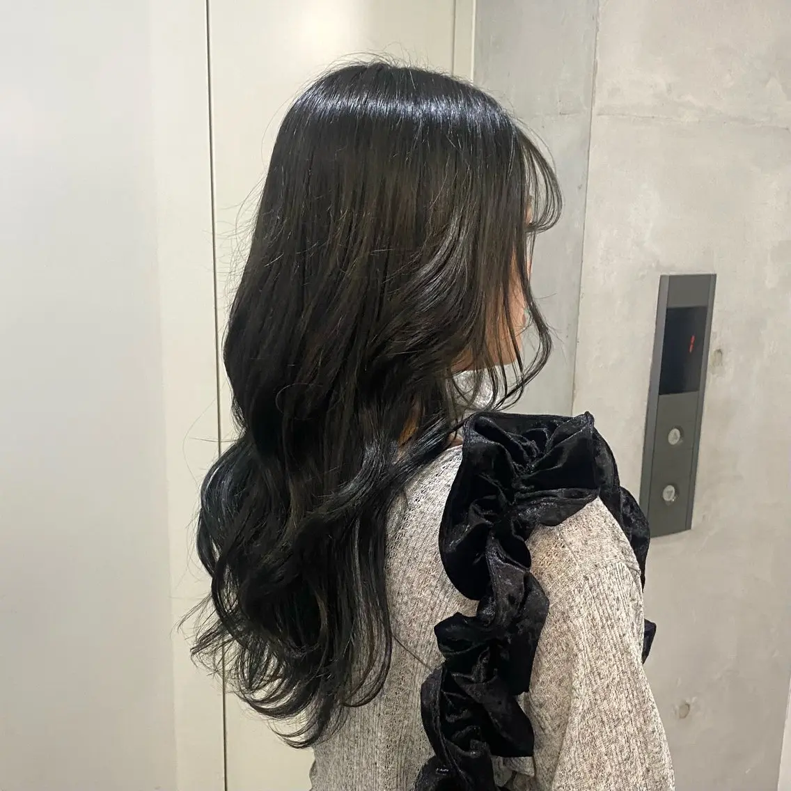 セミロング カラー オリーブカラー ヘアカラー 👩🏼🪄ありむら もえ/京都駅🍐のヘアスタイル