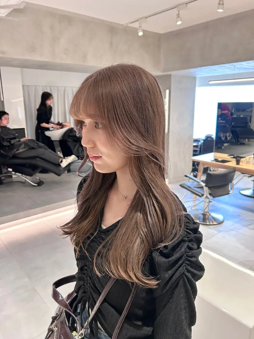 ロング カラー 🪞透け感&韓国ヘア 🪞honokaのヘアスタイル