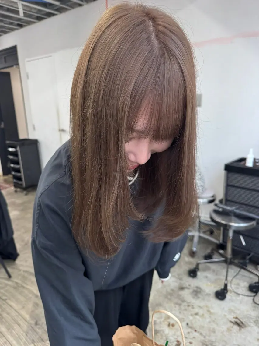 セミロング カラー ヘアアレンジ キッズ ブリーチ 心斎橋美容室 Junのヘアスタイル