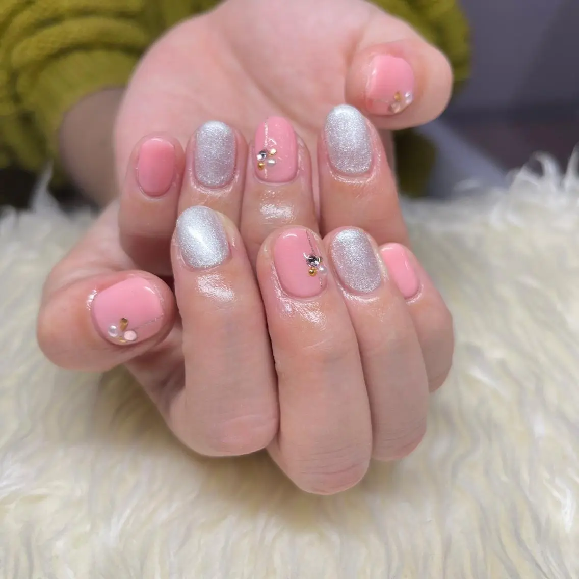 ネイル ジェルネイル 韓国ネイル オフィスネイル パラジェル ブライダルネイル ハンドネイル Nail&eye Belire 新宿のネイルデザイン