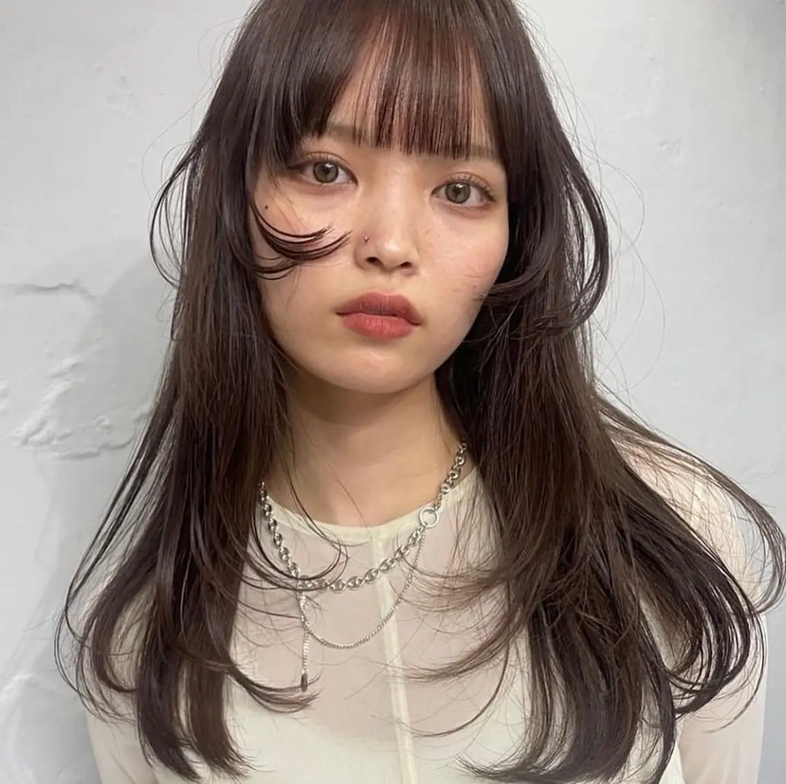 ロング レイヤーカット amu/ブリーチなし ダブルカラーのヘアスタイル