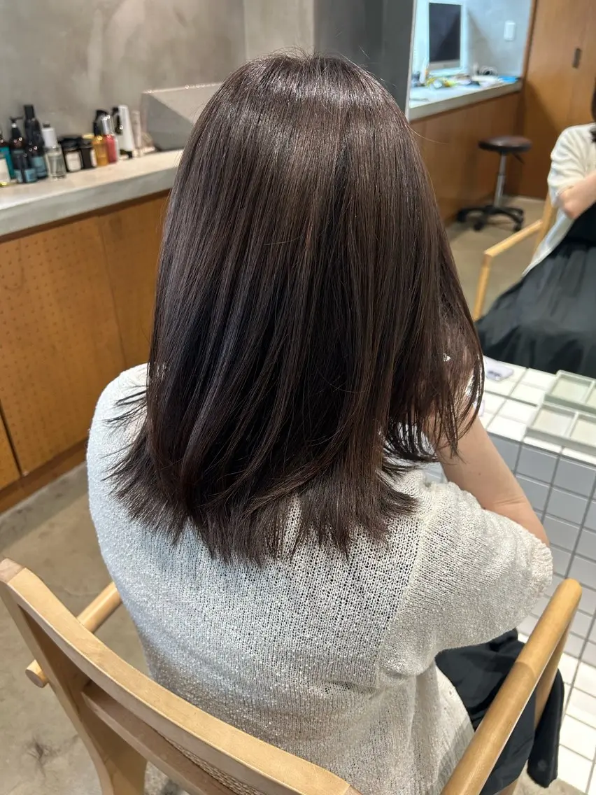 ミディアム ミディアムレイヤー レイヤーカット ・ nanokaのヘアスタイル