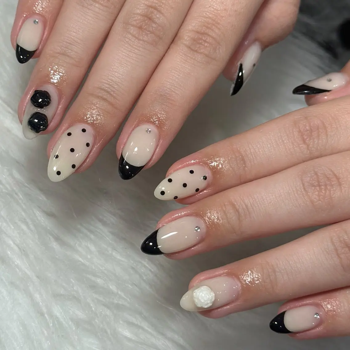ネイル ハンドネイル フットネイル LAVISH nanamiのネイルデザイン