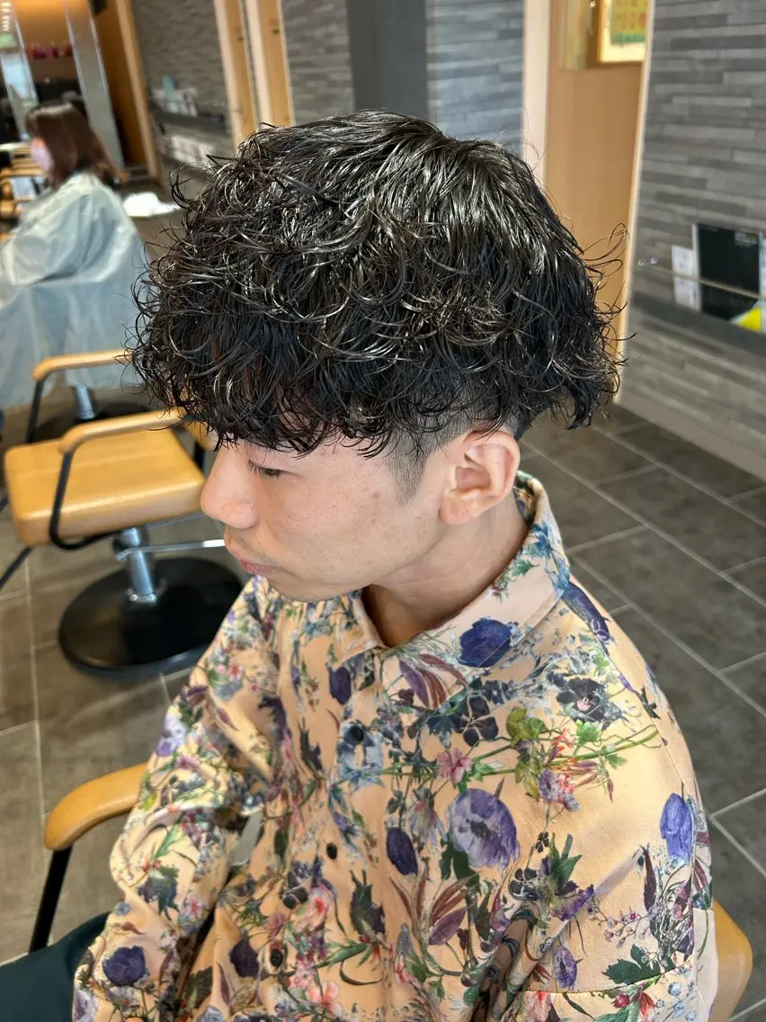 パーマ メンズ 川野 柚奈のヘアスタイル