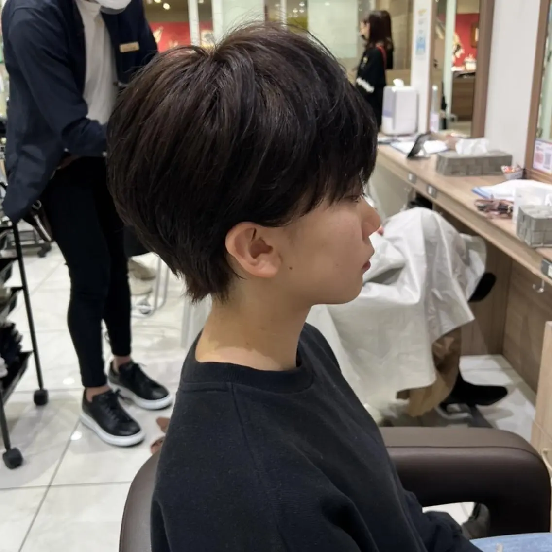 ショート カラー ダークグレー ダークグレージュ グレージュ イルミナカラー ショートヘア カラー特化🔥中村 和貴<Ash津田沼>のヘアスタイル