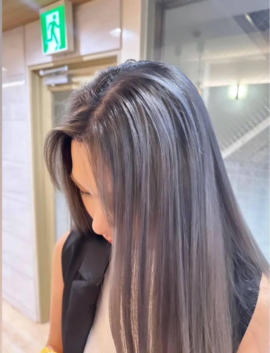 ロング カラー ヘアカラー ♡韓国ヘア♡遠藤 美夢のヘアスタイル