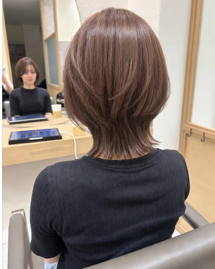 ミディアム カラー ブリーチ ウルフカット カット ヘアカラー トリートメント ヘッドスパ 久木原 ゆりのヘアスタイル