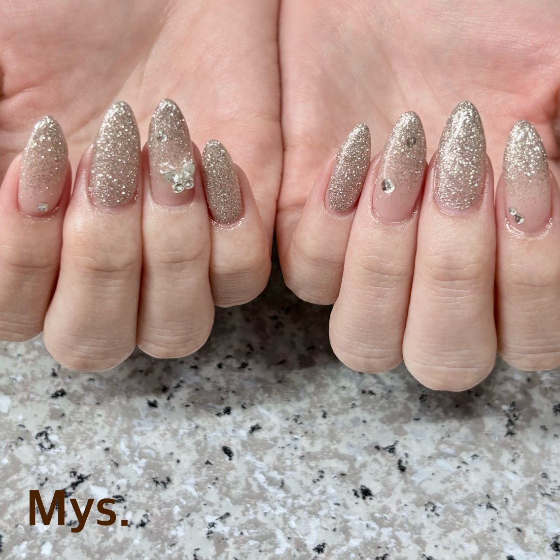 ネイル ハンドネイル Mys. 三上紗紀のネイルデザイン