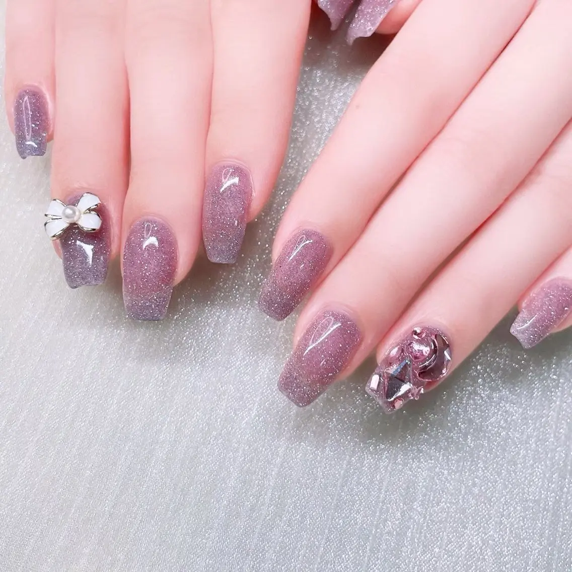 ネイル ストーンネイル Nailist suzuのネイルデザイン