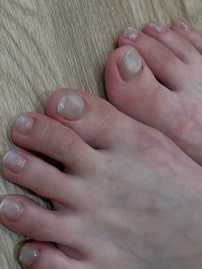 ネイル マグネットネイル フットネイル Nes.nail AYAのネイルデザイン